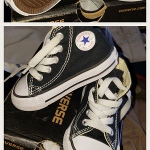Toddler/Baby size 4C Chuck Taylors!